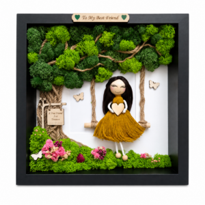 Personalised keepsake tree with macrame figures